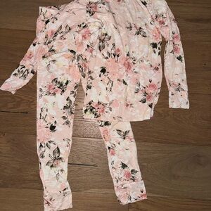 Posh Peanut Floral Pajama Set